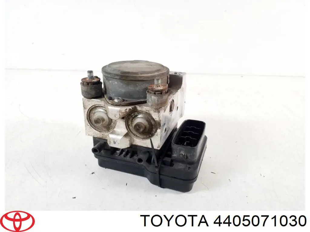 Unidade hidráulico de controlo ABS Toyota Hilux  KUN25