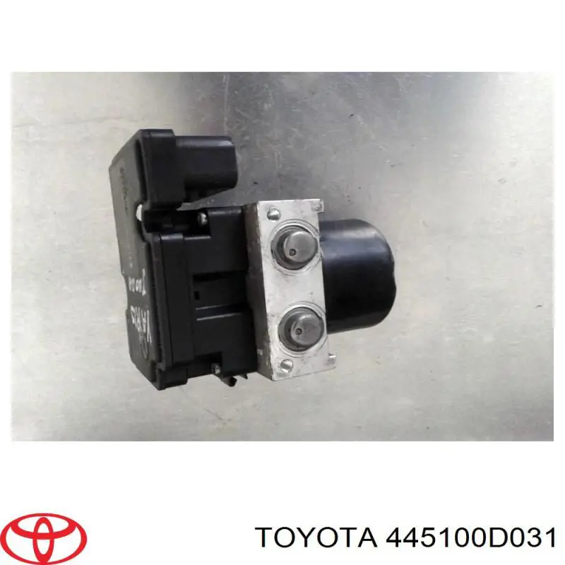 445100D031 Toyota Блок ABS гидравлический