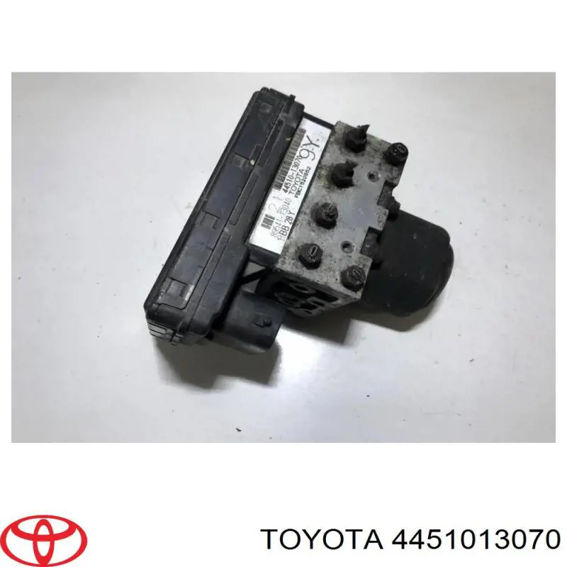 Купить 4451013070 Toyota Блок управления ABS