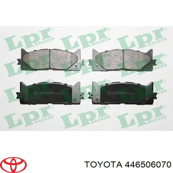 446506070 Toyota передние тормозные колодки