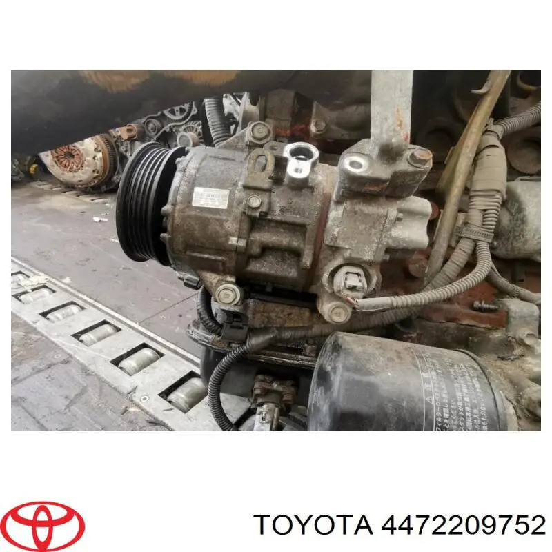  4472209752 Toyota