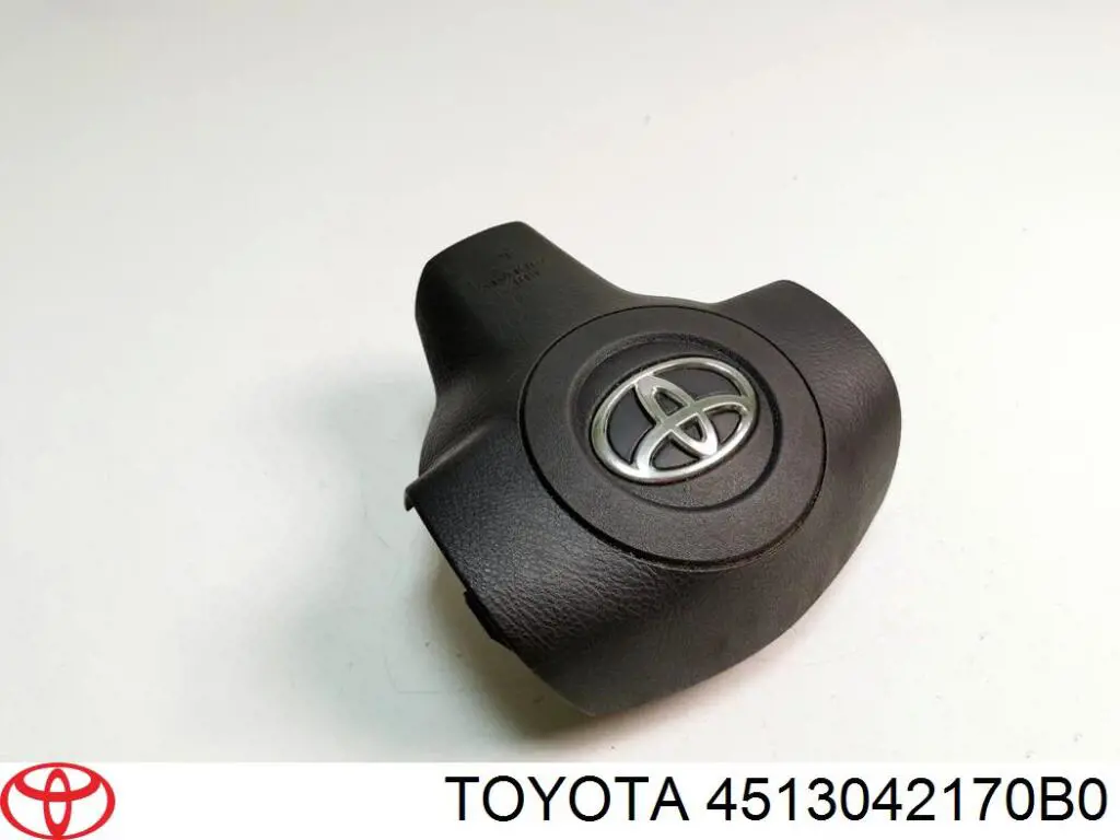 Подушка безопасности водителя 4513042170B0 Toyota