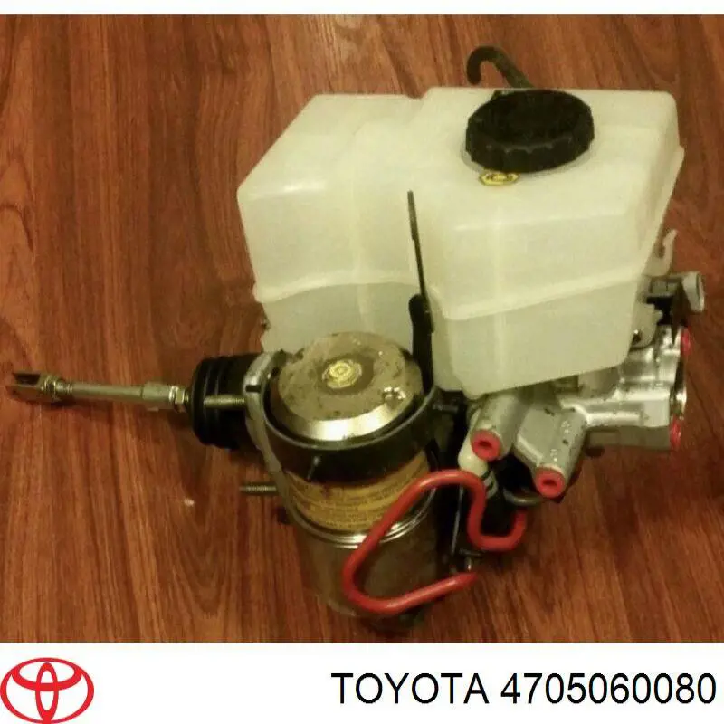 4705060080 TOYOTA Cilindro maestro de frenos original y equivalente