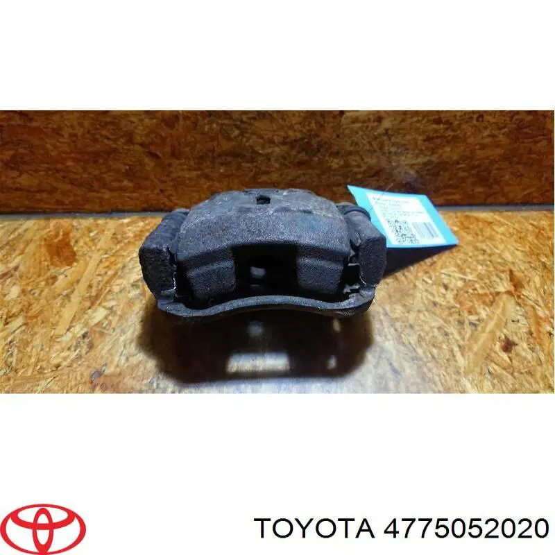 4775052020 Toyota суппорт тормозной передний левый