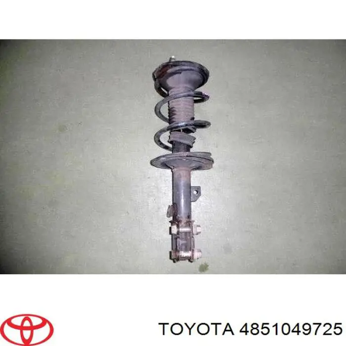 Амортизатор передний правый 4851049725 Toyota