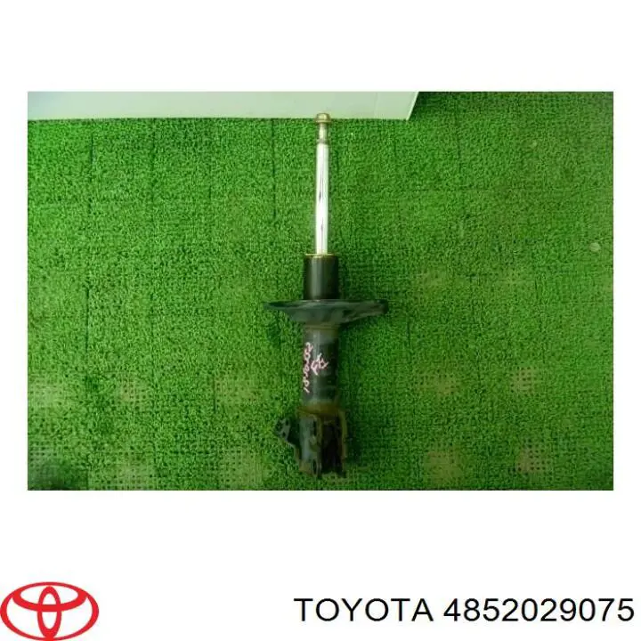4852029075 Toyota амортизатор передний