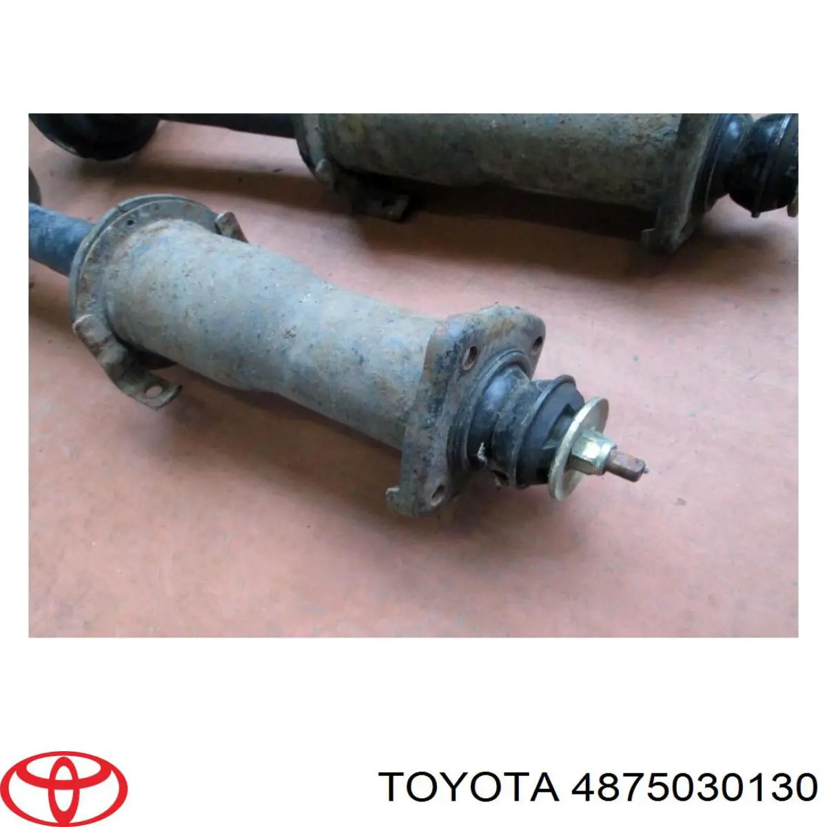 Купить 4875030130 Toyota Опора амортизатора заднего правого