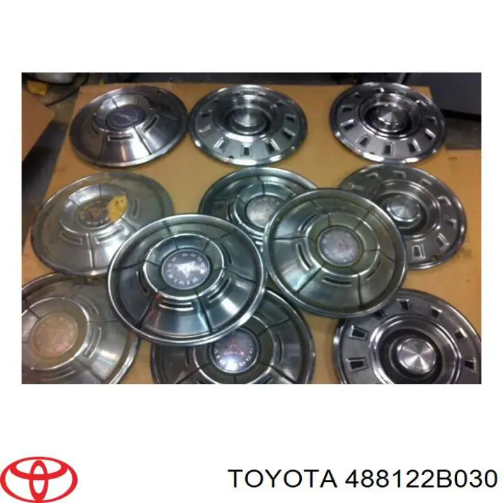 Estabilizador trasero 488122B030 Toyota