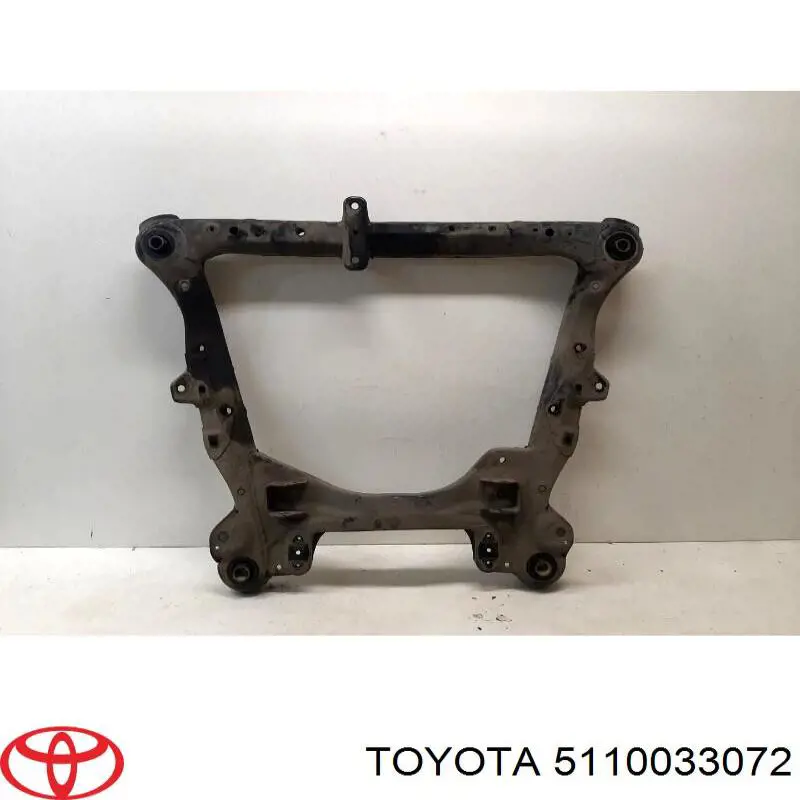 5110033072 Toyota балка передней подвески (подрамник)