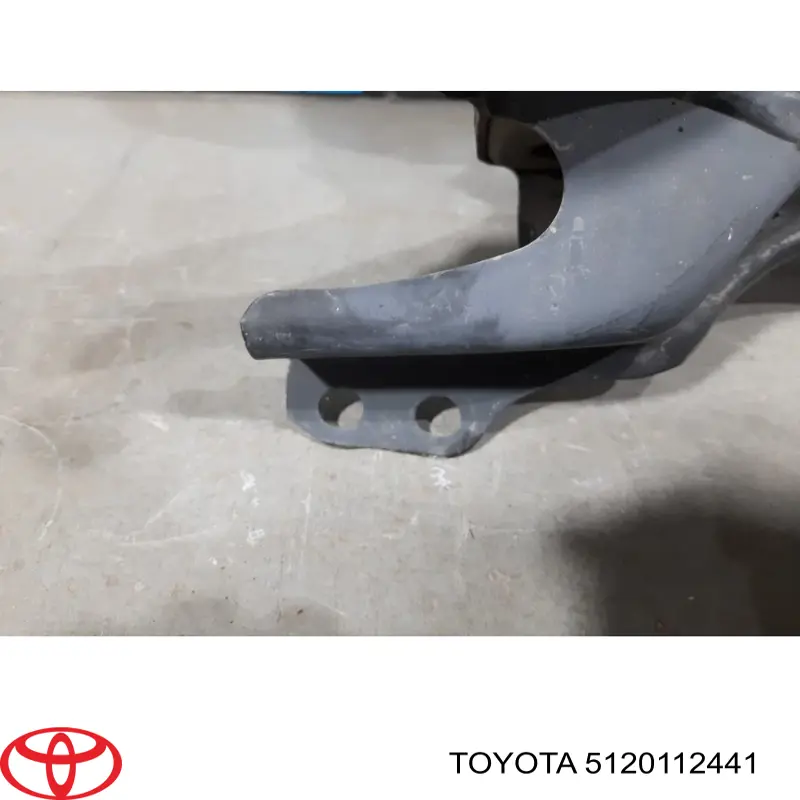 5120112441 Toyota viga de suspensão dianteira (plataforma veicular)