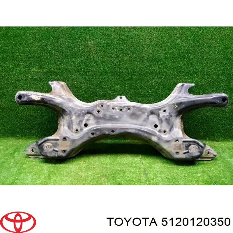  Подрамник передний Toyota Corolla 