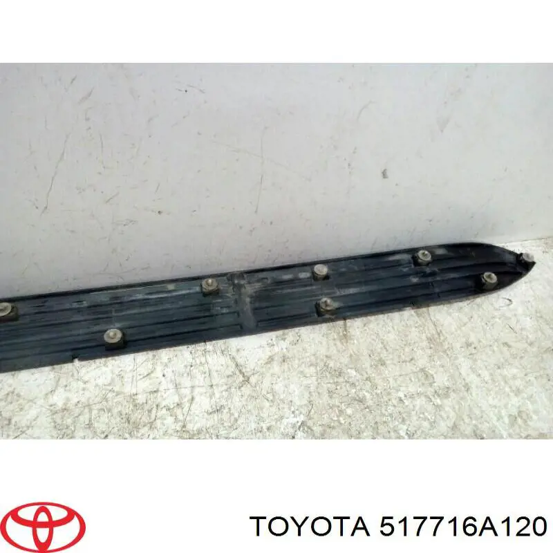 Накладка подножки Toyota 517716A120 цена, от 21.59 USD