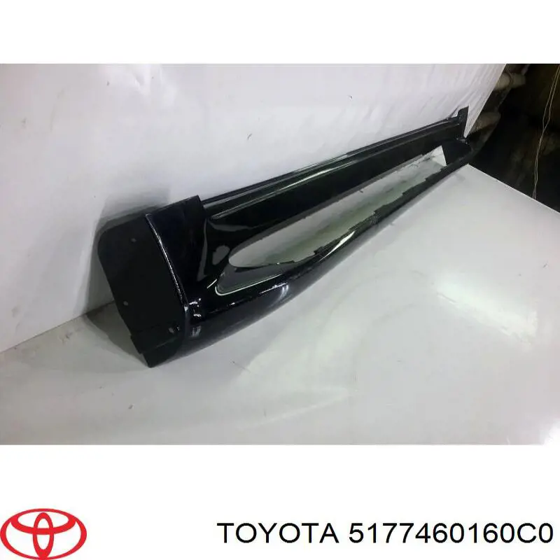 5177460160C0 Toyota Накладка подножки