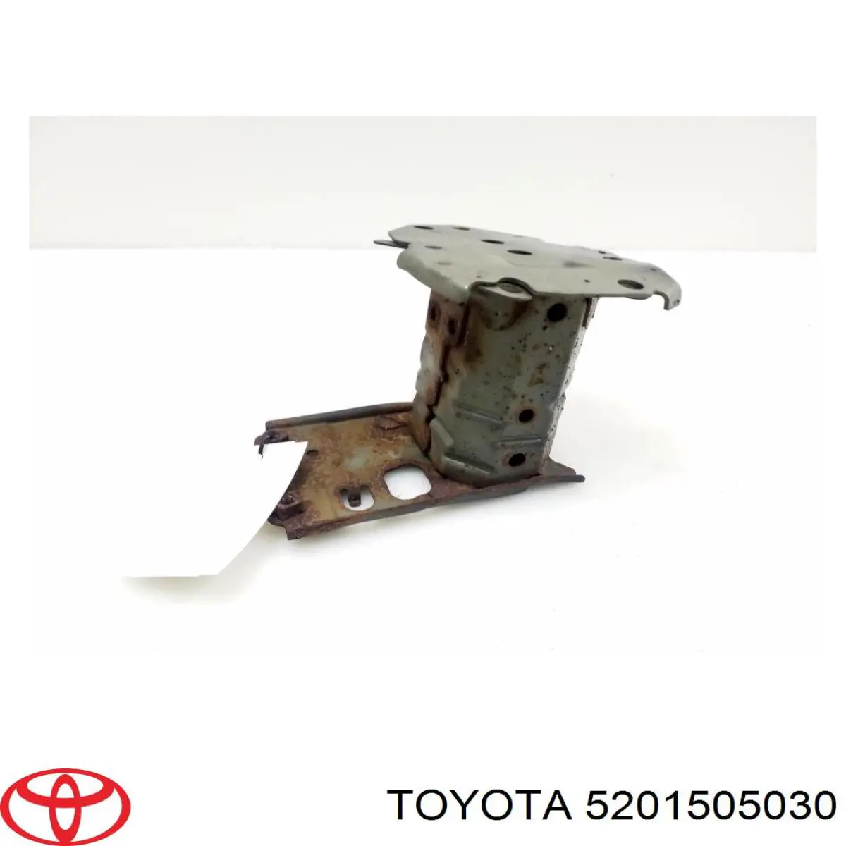 Кронштейн усилителя заднего бампера на Toyota Avensis T27
