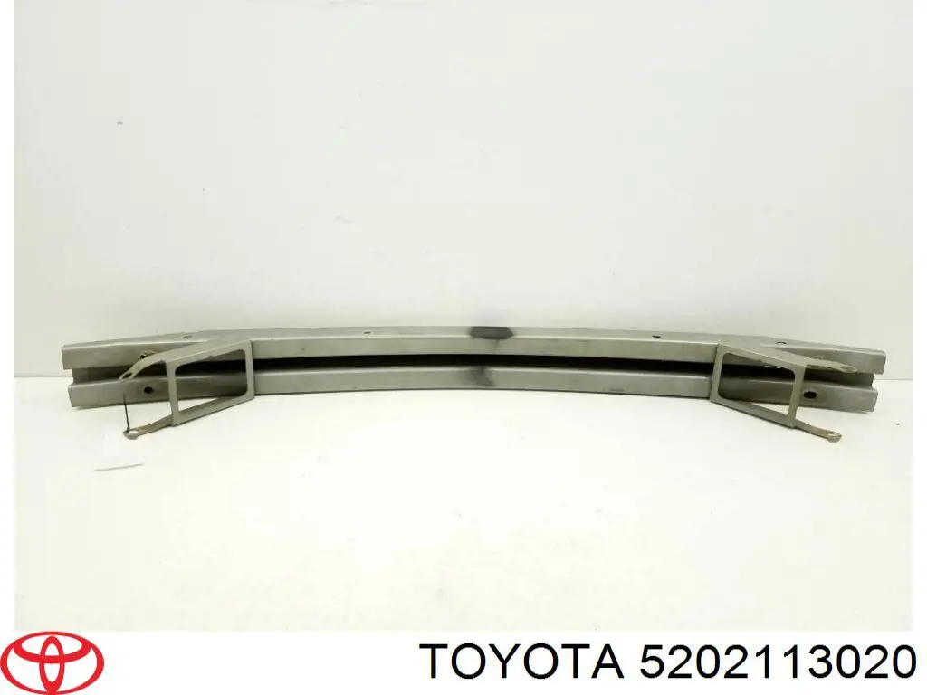 5202113020 Toyota усилитель бампера переднего