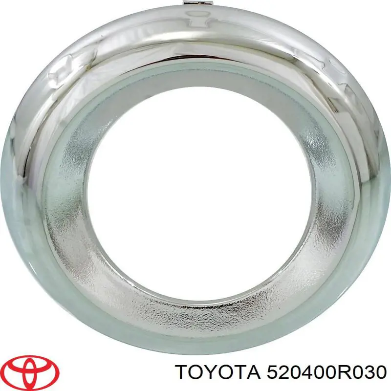 520400R030 Toyota Правая решетка переднего бампера