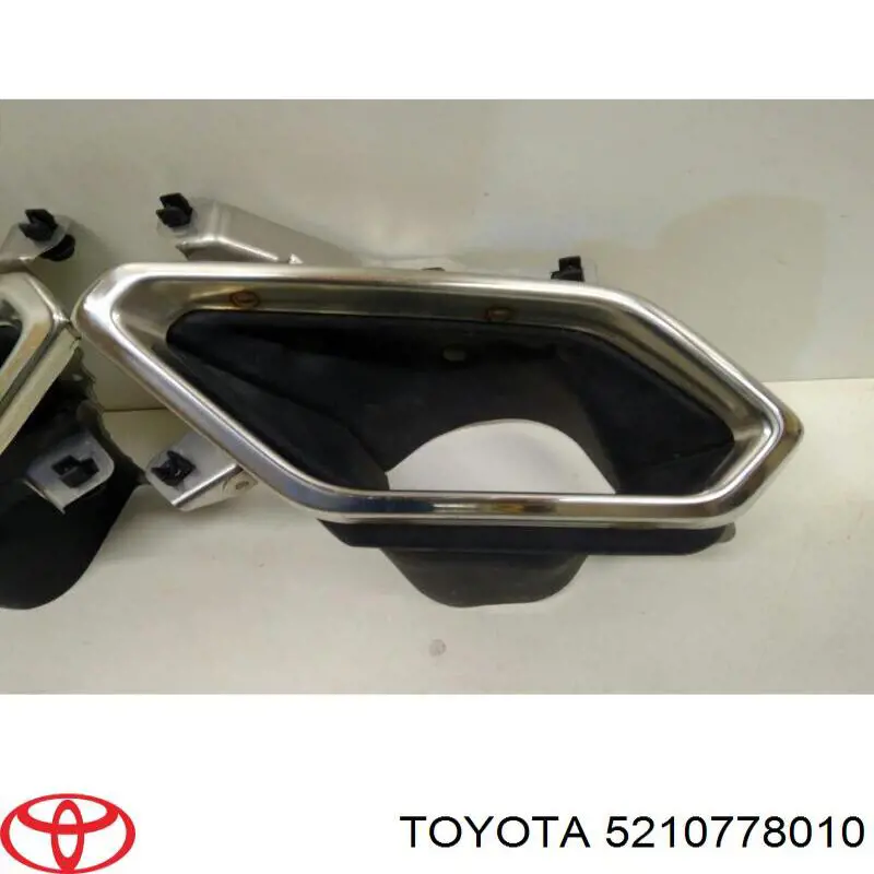 5210778010 Toyota Накладка бампера переднего