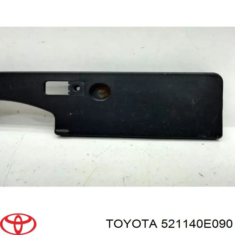 521140E090 Toyota Рамка номерного знака автомобиля передняя