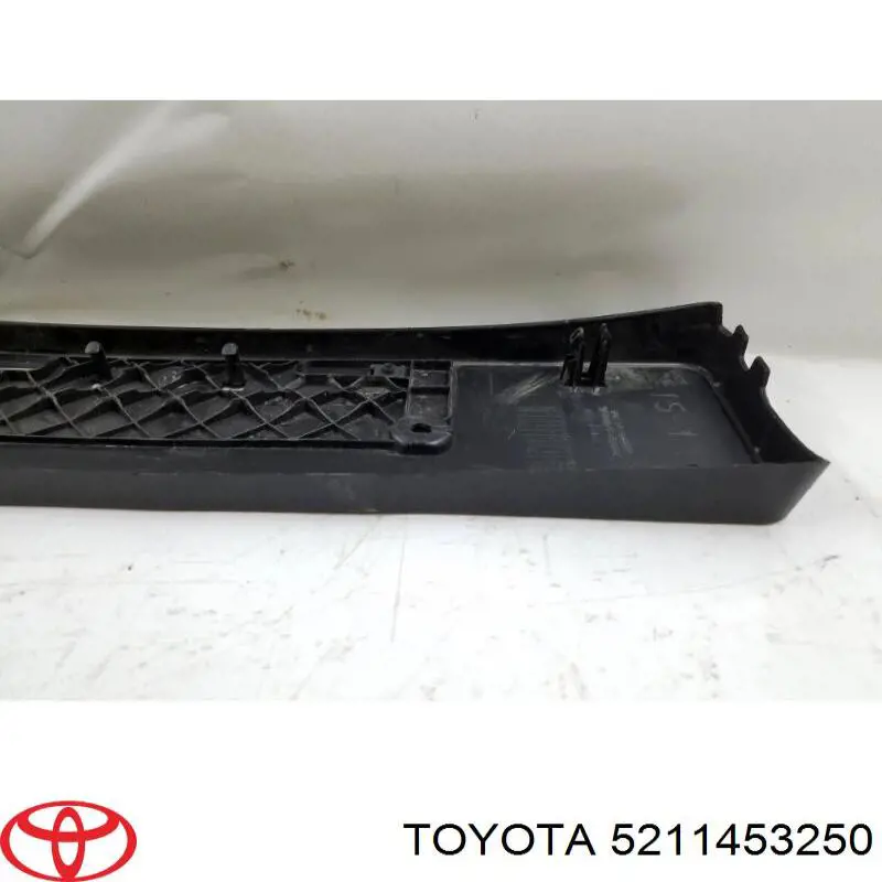  5211453250 Toyota