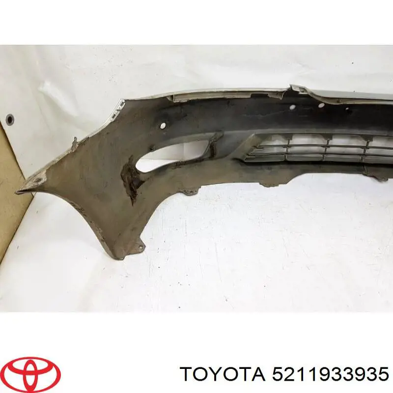 Бампер на авто Toyota 5211933935 цена, от 50.44 USD