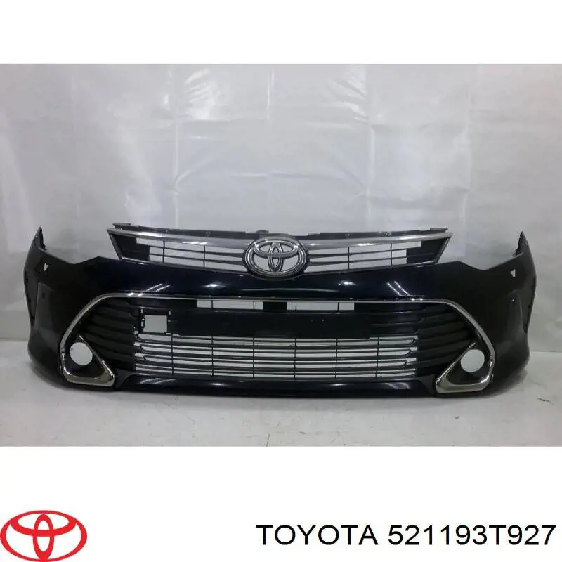  Передний бампер Toyota Camry 7