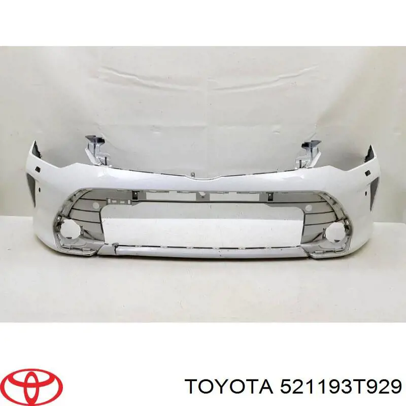 Передний бампер 521193T929 Toyota