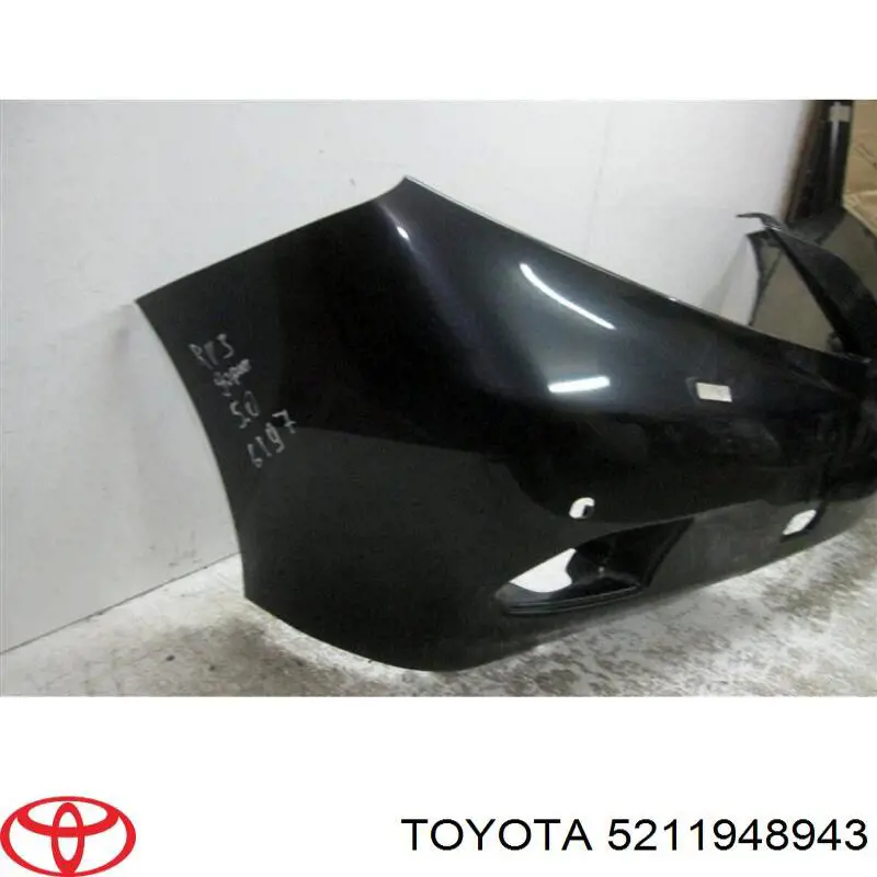 5211948943 Toyota передний бампер