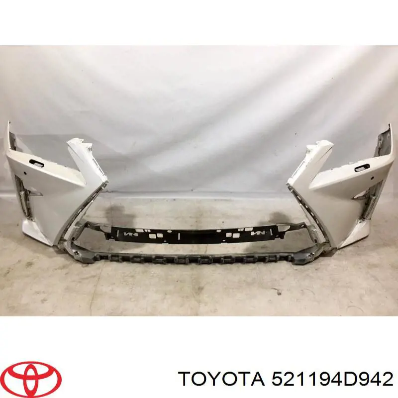 Передний бампер 521194D942 Toyota
