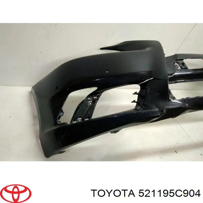 Передний бампер 521195C904 Toyota