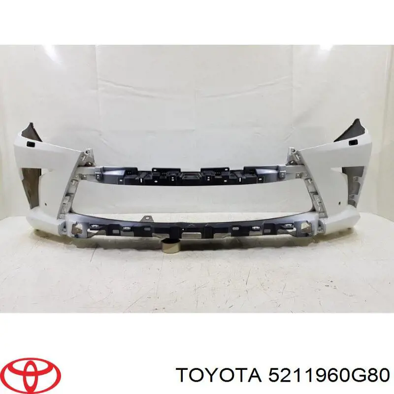 5211960G80 Toyota Бампер передний в сборе