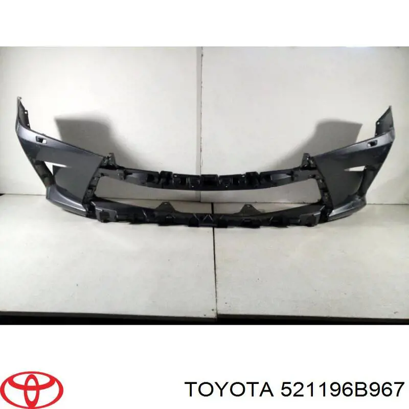 Бампер на авто Toyota 521196B967 цена, от 22853.88 UAH