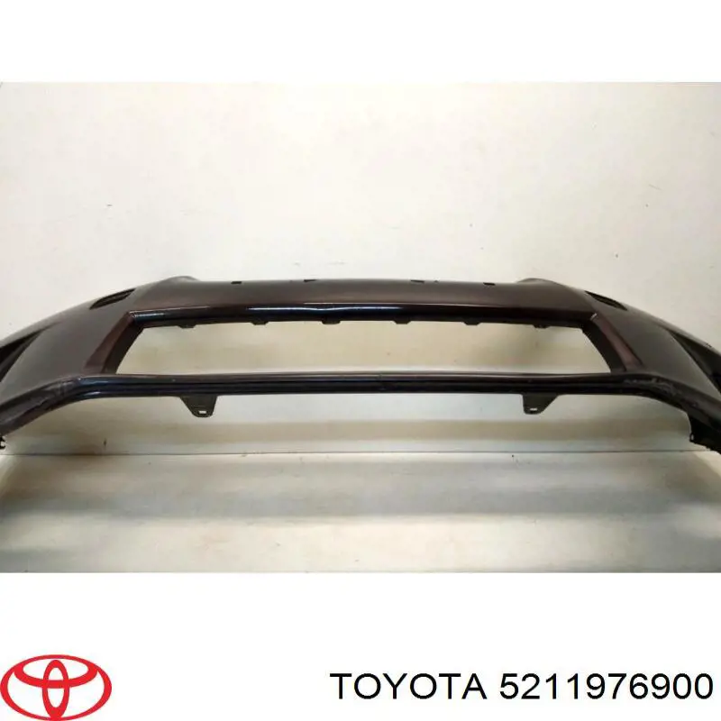5211976900 Toyota Бампер передний в сборе