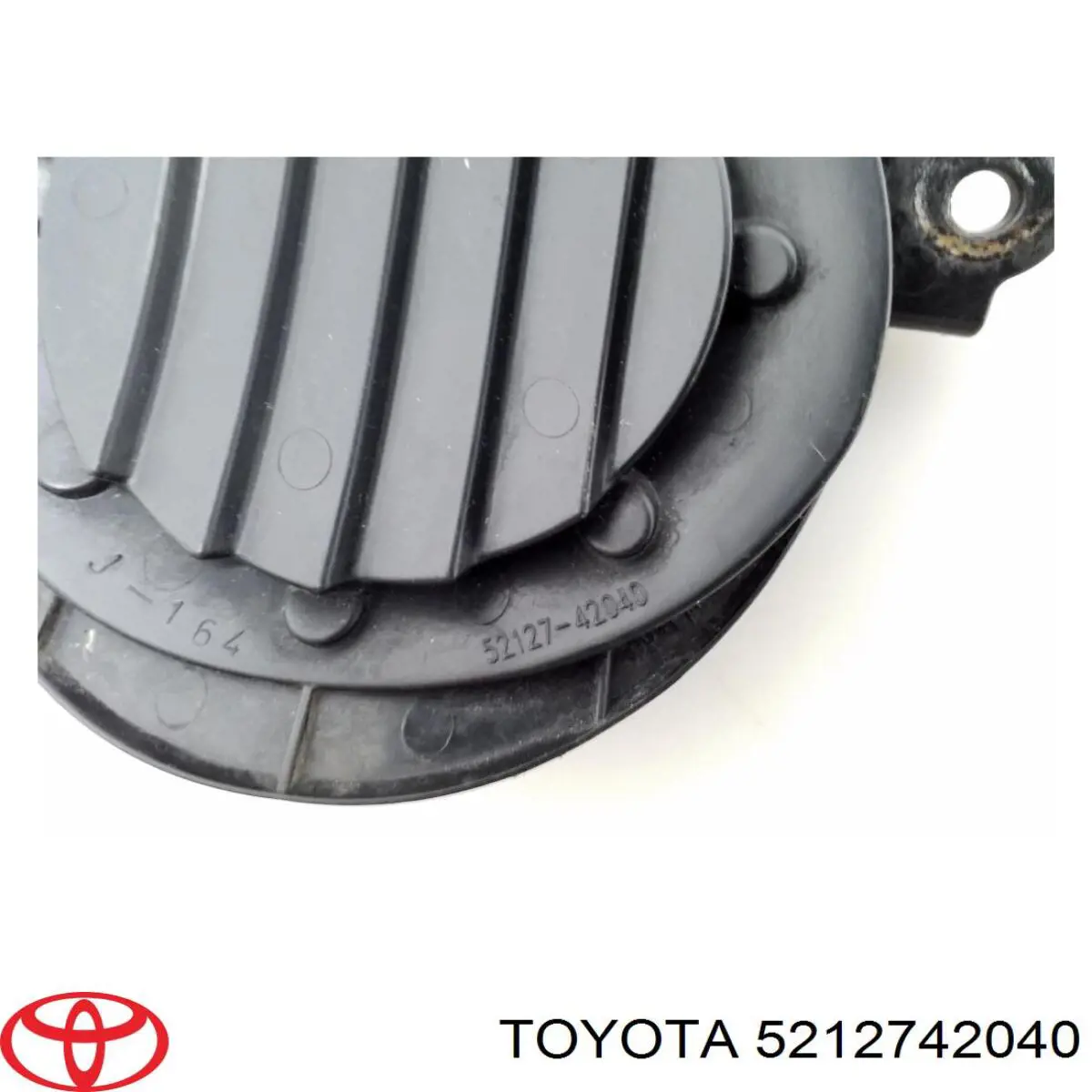 Заглушка (решетка) противотуманных фар бампера переднего правая на Toyota RAV4 III 