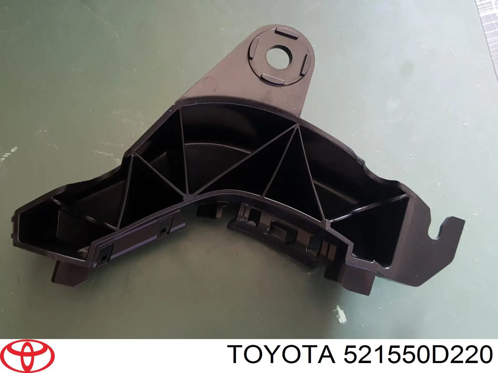 Крепление бамера правое Toyota 521550D220 цена, от 13.00 USD