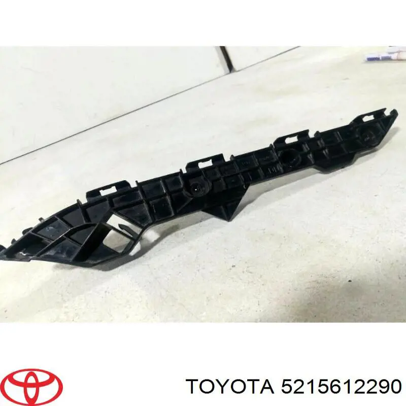 5215612290 Toyota consola esquerda do pára-choque traseiro