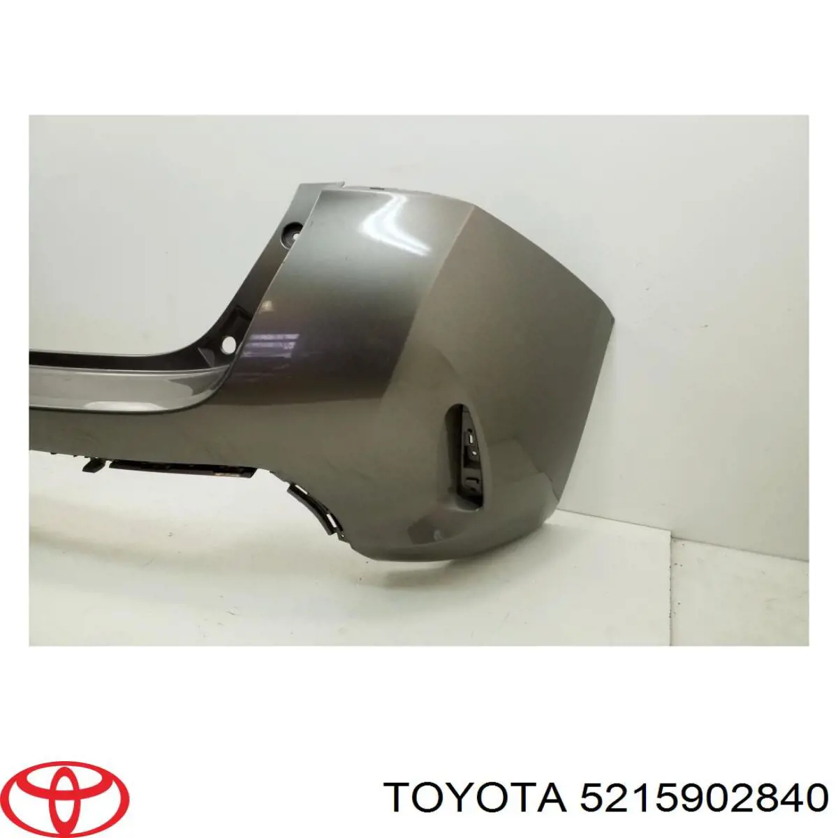 5215902840 Toyota Задний бампер