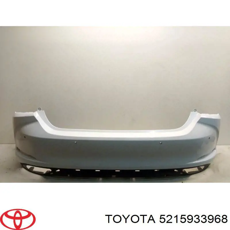 Задний бампер 5215933968 Toyota