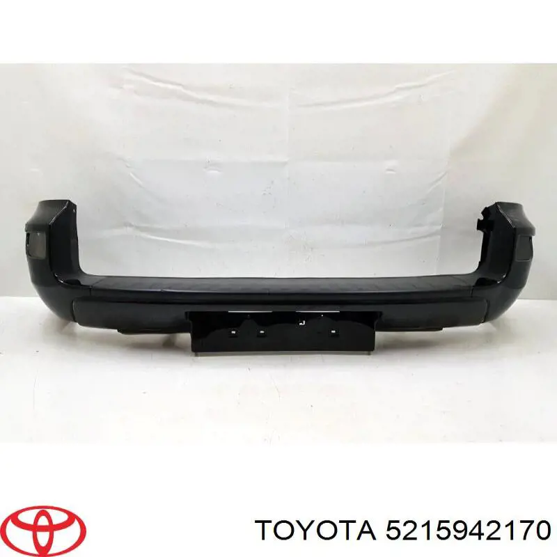 Задний бампер 5215942170 Toyota
