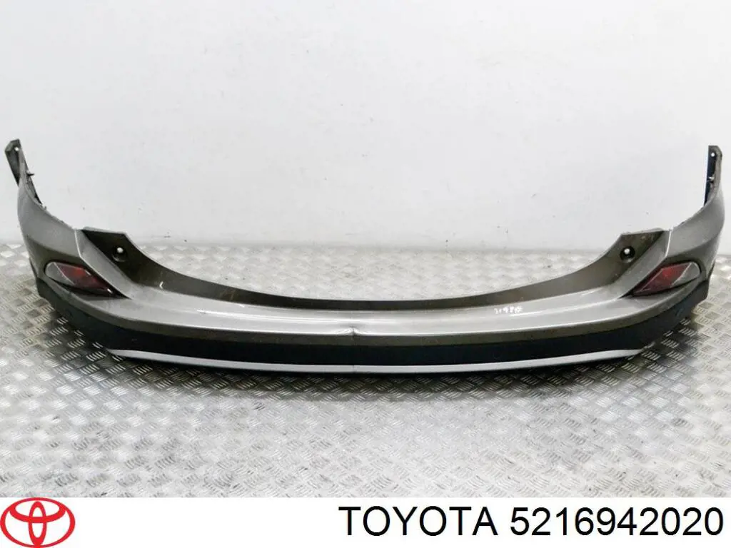 5216942020 Toyota pára-choque traseiro, parte inferior