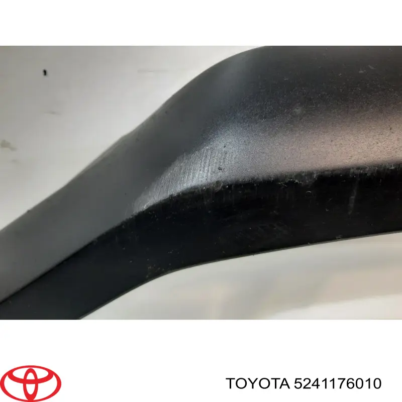 Купить 5241176010 Toyota Сплиттер переднего бампера