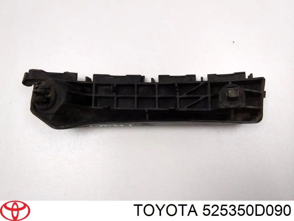 Правое крепление переднего бампера Toyota 525350D090 цена, от 5.88 USD