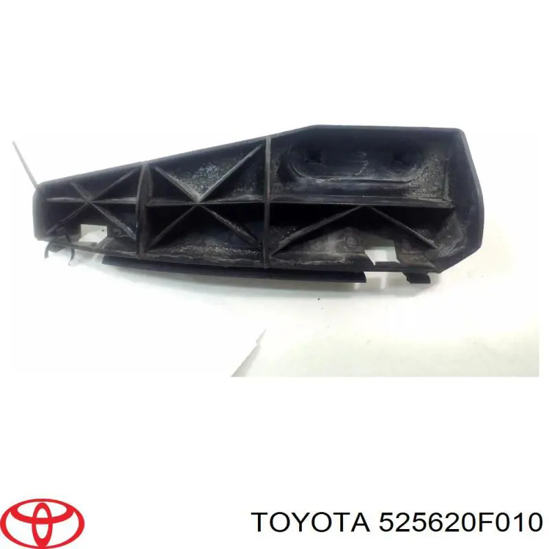 Купить 525620F010 Toyota Правый кронштейн крепления бампера заднего