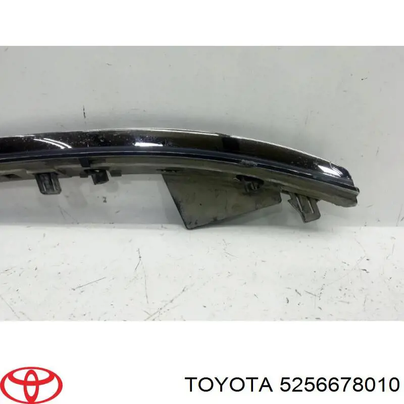 Купить 5256678010 Toyota Левый кронштейн крепления бампера заднего