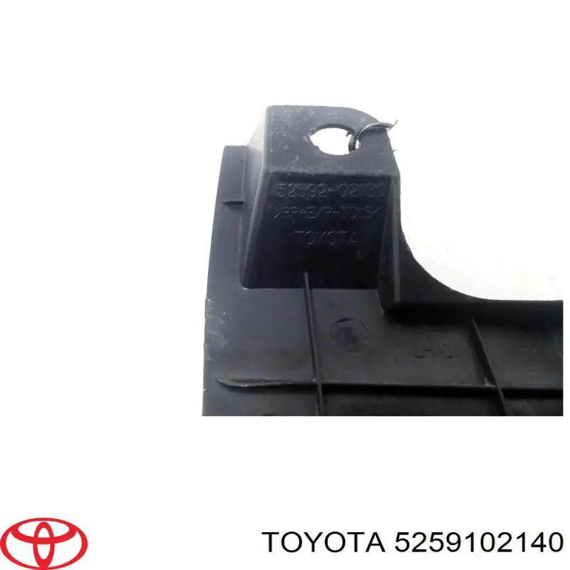 Брызговик задний, правый Toyota 5259102140