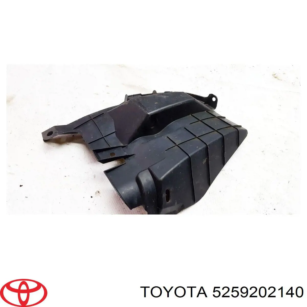 Купить 5259202140 Toyota Защита бампера заднего