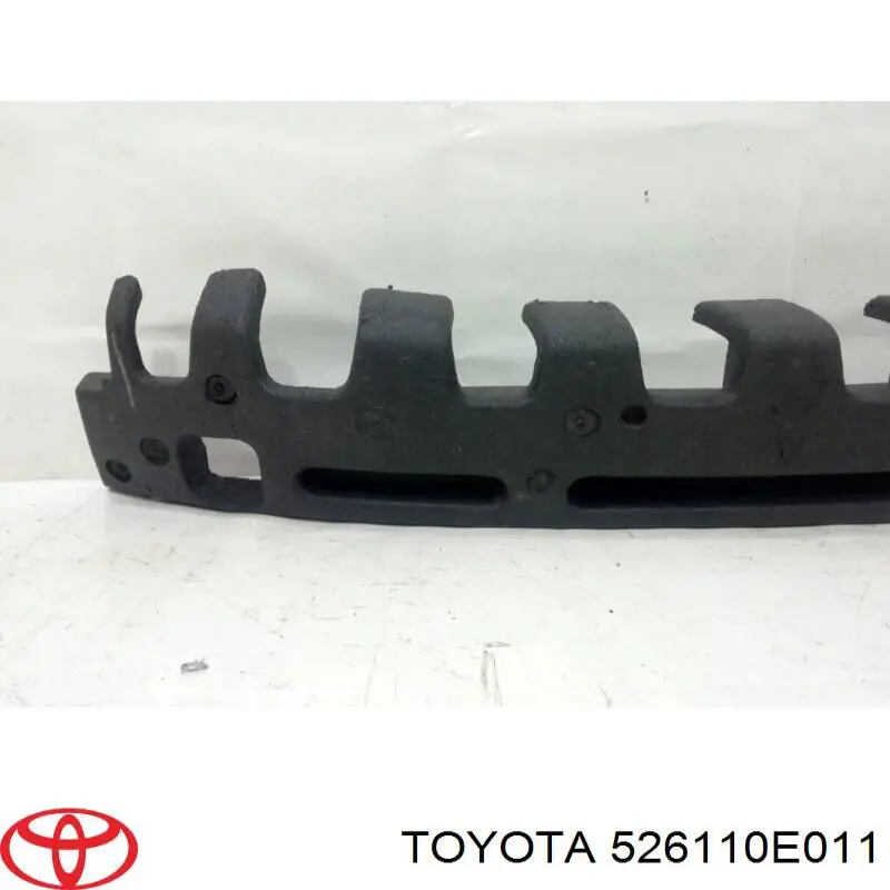 Энергопоглотитель переднего бампера Toyota 526110E011 цена, от 57.67 USD