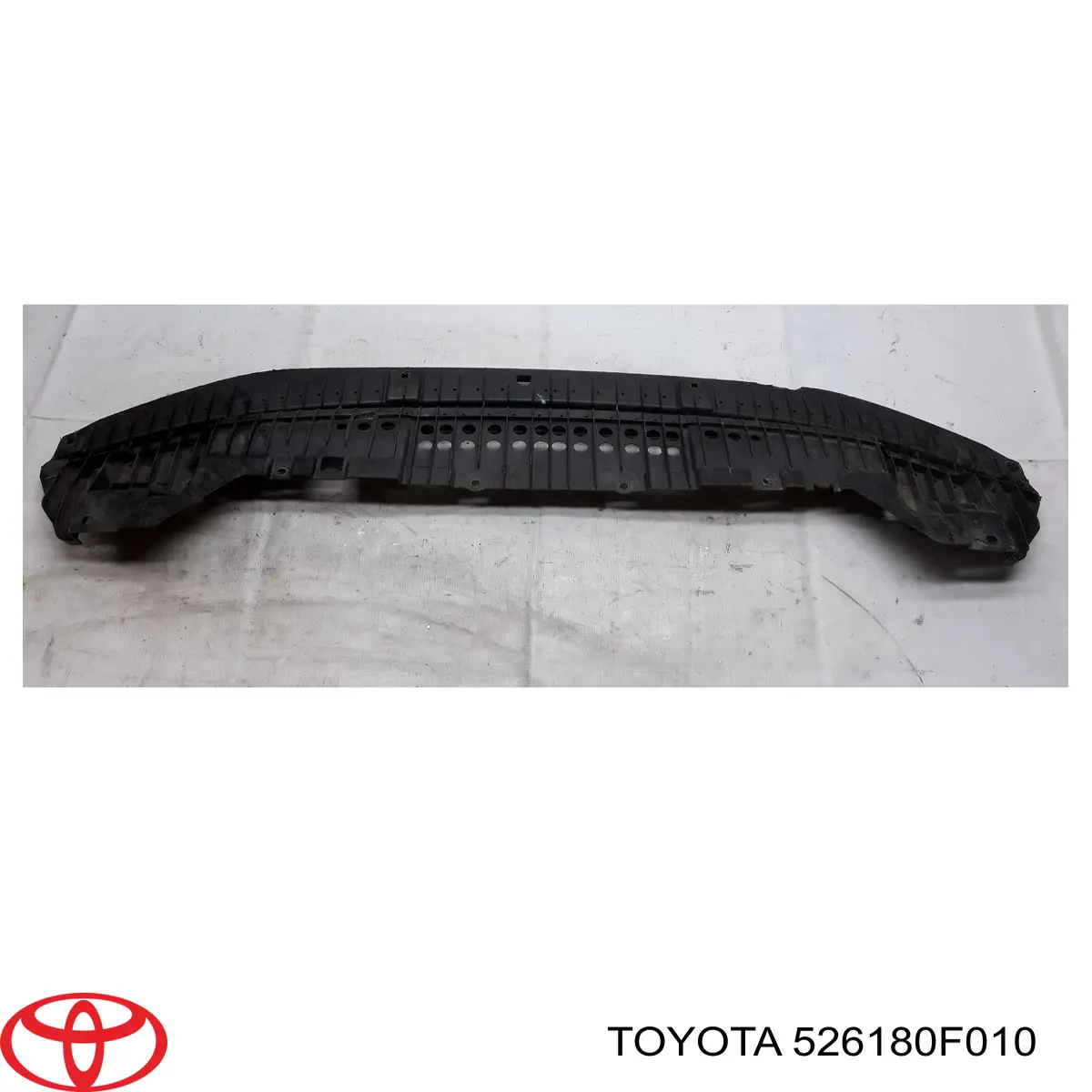 Защита бампера переднего 526180F010 Toyota