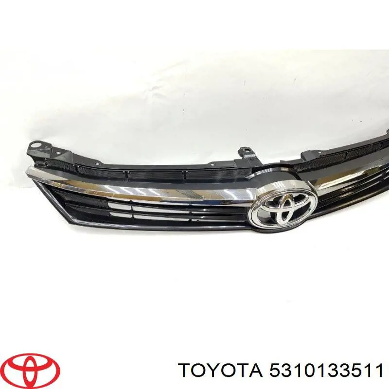 5310133511 Toyota Решетка радиатора