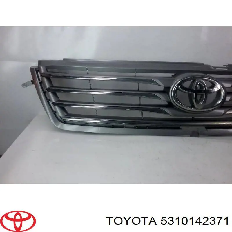 5310142370 Toyota решетка радиатора