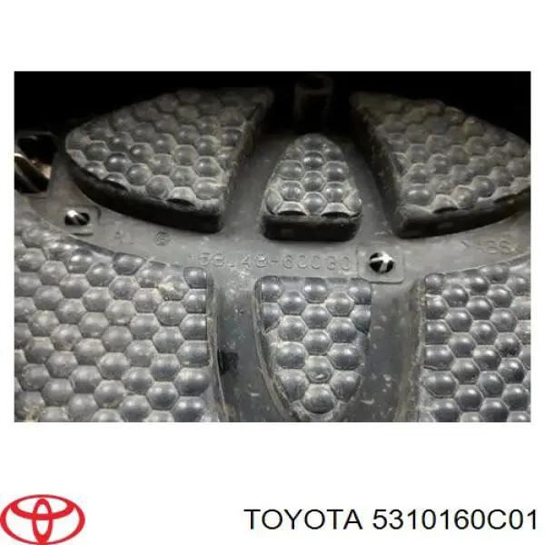 5310160C01 Toyota Решетка радиатора